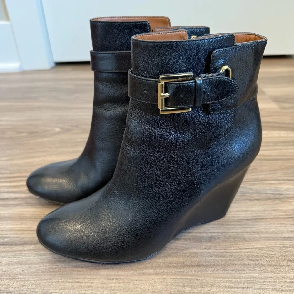 Nine West Black Leather Buckle Wedge Ankle Boots
